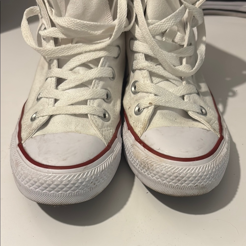 White converse size 7 women's